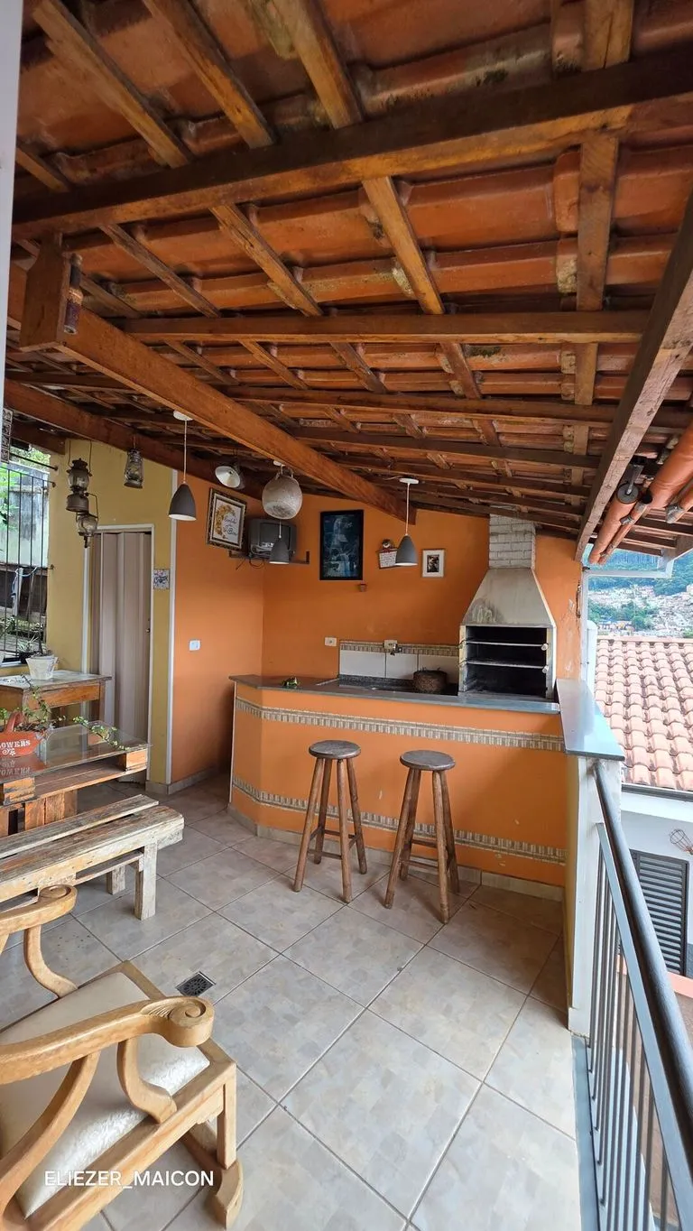 Imagem Casa à Venda com 2 quartos no bairro São João, em Poços de Caldas - MG