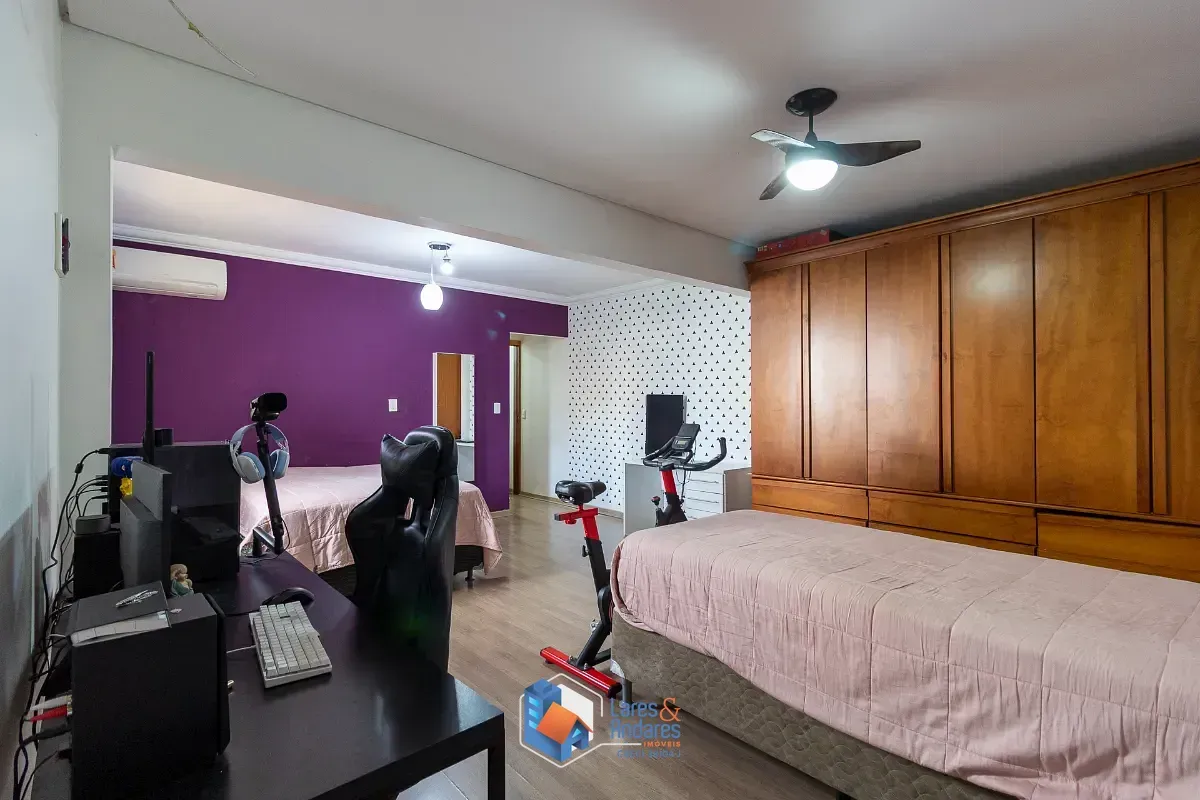 Imagem Casa para venda em Interlagos com 3 quartos, sendo 3 suítes, 125m²