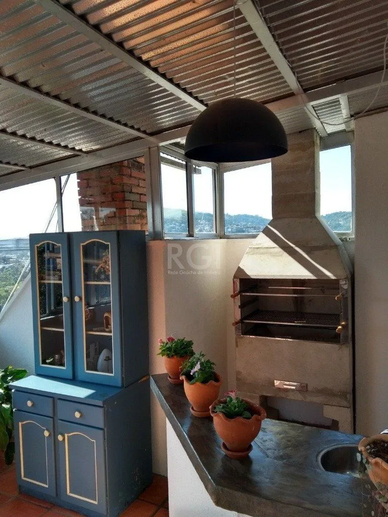 Imagem COBERTURA 2 DORMITÓRIOS, TERESÓPOLIS, 147 M²
