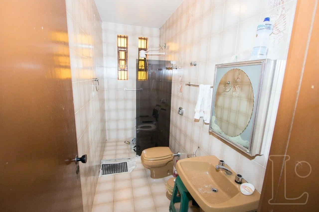 Imagem Casa com entradas independentes em Teresópolis: oportunidade para investimento e moradia