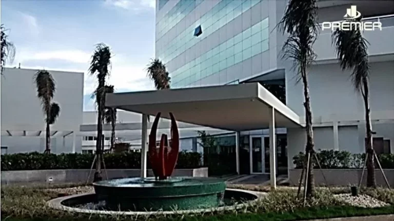 Imagem SALA COMERCIAL DE 48M² PARA VENDA, COM 2 WC...#039;S, SACADA E 1 VAGA - ED GOLDEN OFFICE EM JUNDIAÍ SP