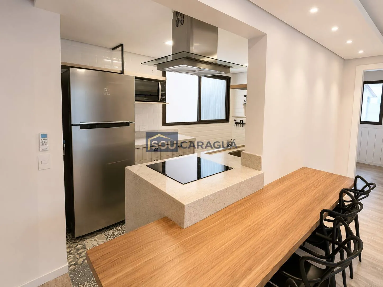 Imagem Apartamento 2 quartos, piscina a 400m da praia Martim de Sá Venda