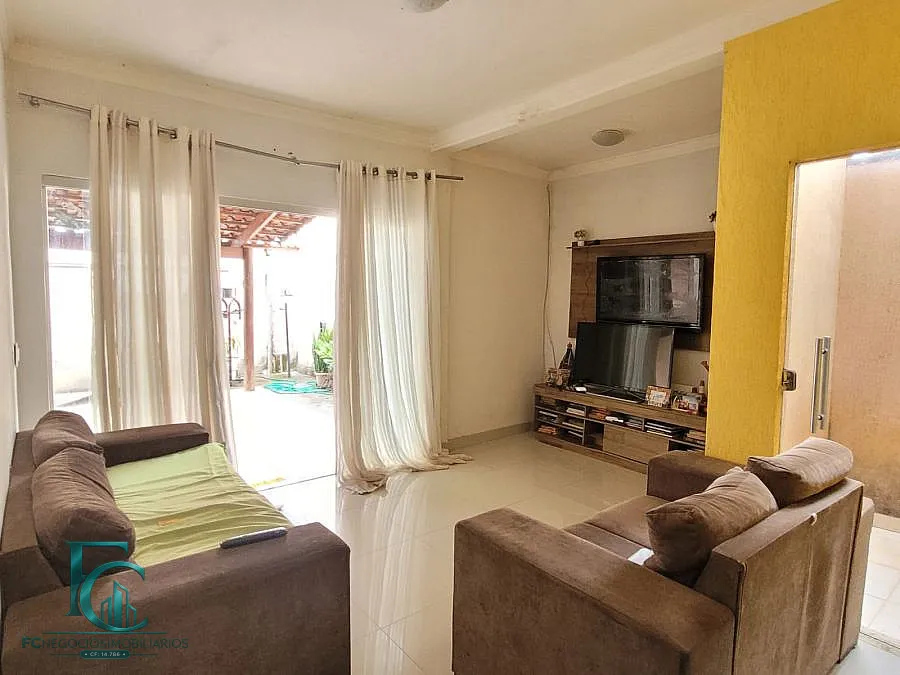 Foto do imóvel Casa â Venda no Condomínio das Esmeraldas - Goiânia em Rua 41