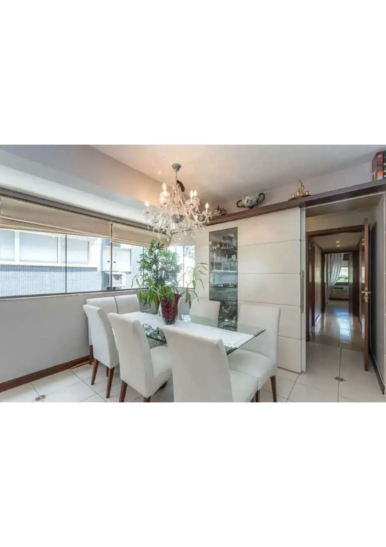 Imagem Apartamento a venda Semi mobiliado 3 dormitórios bairro Rio Branco.