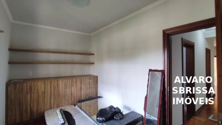 Imagem Casa com 4 dormitórios sendo 3 suítes, com piscina, no condomínio Chácaras Flora Itu SP - Único dono.
