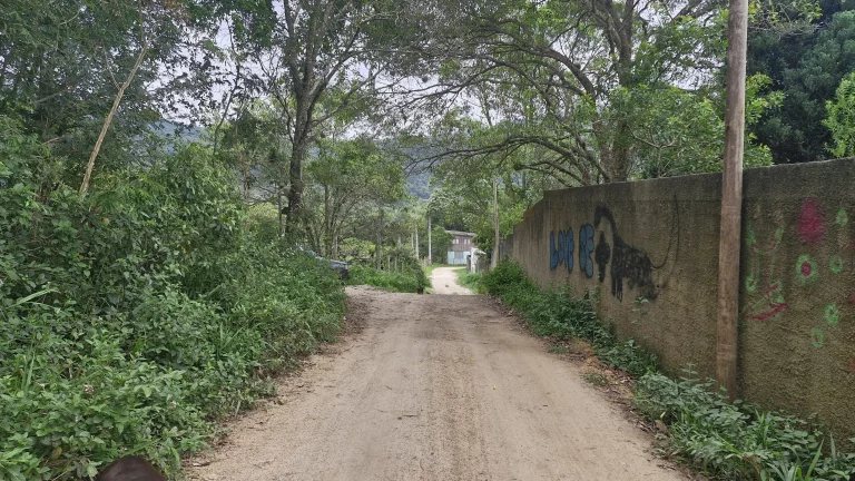 Imagem Terreno de 1.528m² à venda no Bairro Encantada, Garopaba-SC - Oportunidade!