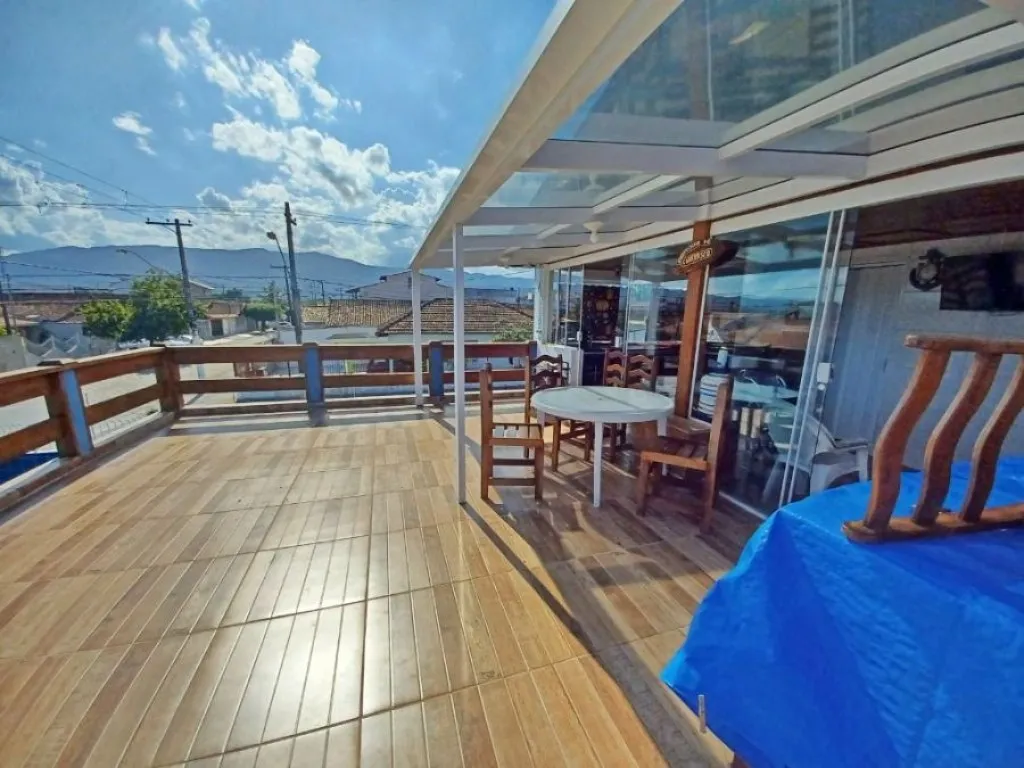 Imagem CASA COM 150,00 m² - MARACANÃ - PRAIA GRANDE SP