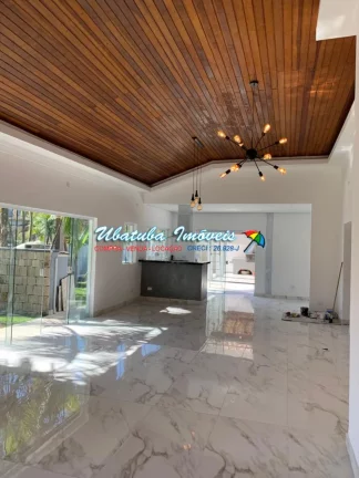 Imagem LINDA CASA EM CONDOMINIO FECHADO