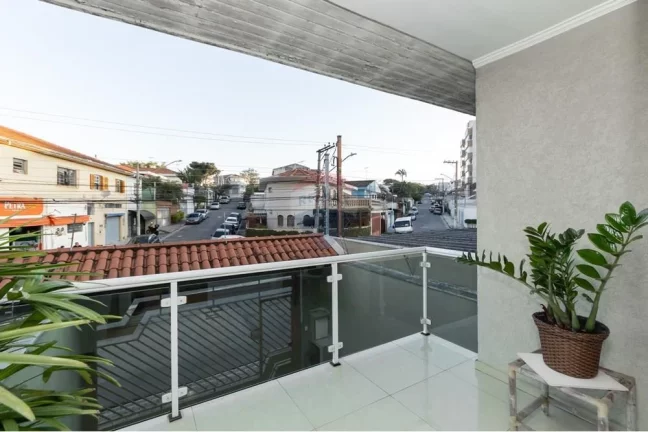 Imagem CASA 181m² COM 4 DORMS 1 SUITE 4 VAGA,1 CLOSET, CHURRASQUEIRA.