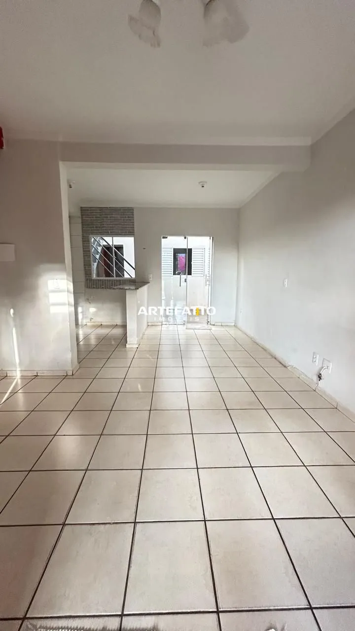 Imagem Sobrado à venda em Franca, Chácaras São Paulo, com 3 quartos, 70m2