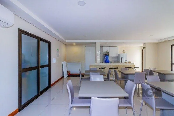 Imagem Apartamento novo, 61,14m², 2 quartos, 1 suíte, churrasqueira, vaga coberta, Zona Sul.