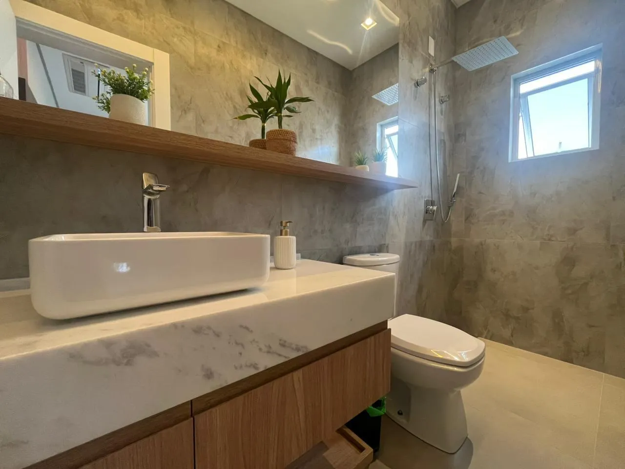 Imagem Casa à venda com 360m2 por R$ 6.000.000,00
