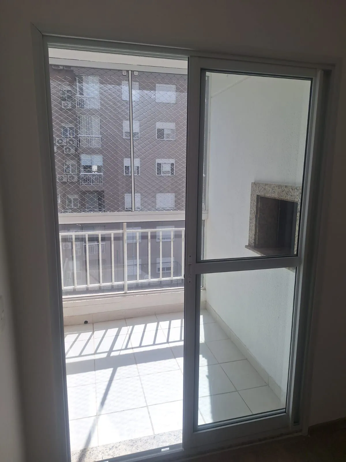 Imagem Apartamento no bairro Teresópolis de 2 dormitórios vaga infra DESOCUPADO