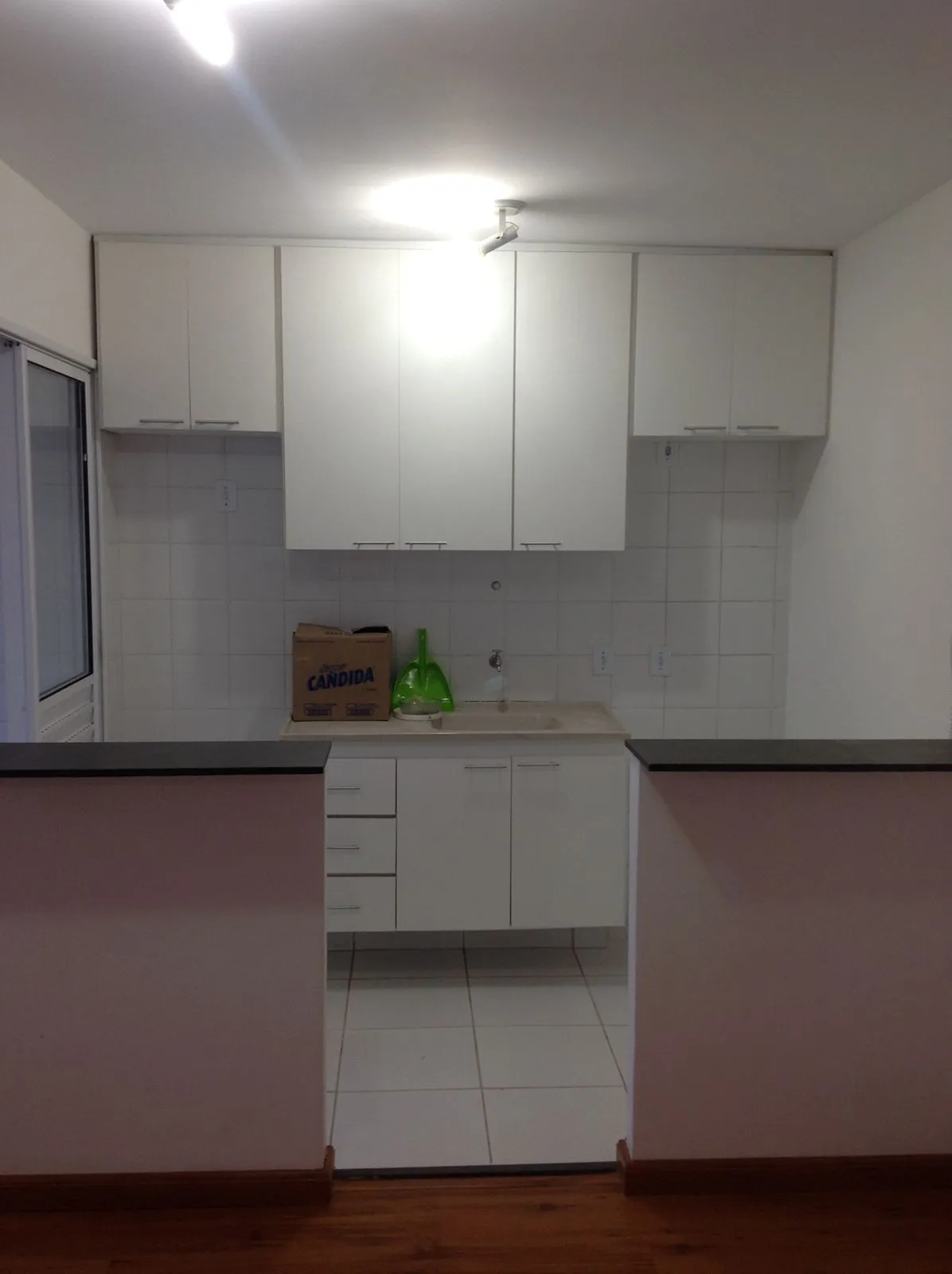 Imagem VENDO LINDO APTO NO BAIRRO JARDIM MARAJOARA!