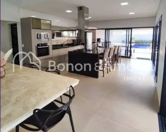 Imagem Casa térrea de alto padrão à venda no Residencial Athenas, com acabamento impecável e ambientes ...