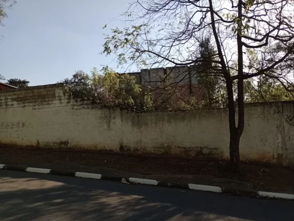 Imagem Terreno à venda, 945 m² por R$ 800.000,00 - Centro - Poá/SP