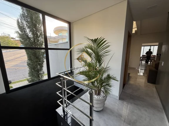 Imagem Sobrado, 3 Dormitórios sendo 3 Suítes, Condomínio Residencial Mantiqueira.
