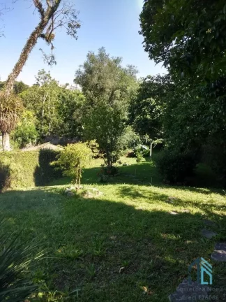 Imagem (Permuta ou financiamento) Casa a venda com amplo terreno, 04 quartos c/suíte, 05 vagas, salão de festas, no Tarumã em Curitiba PR