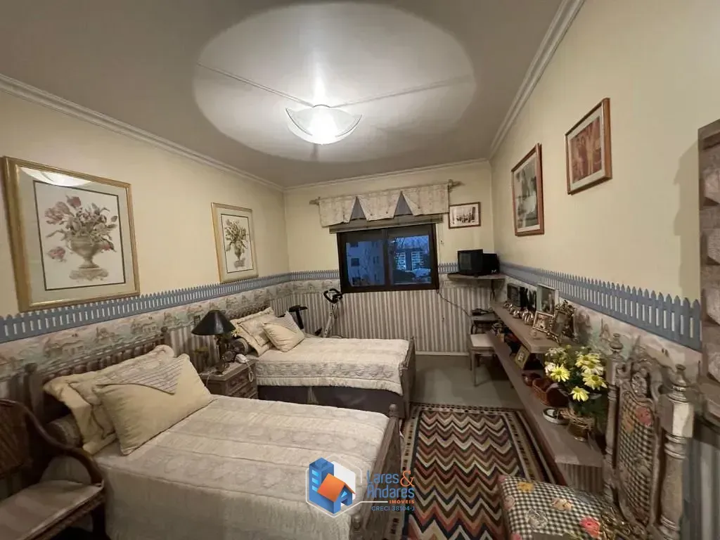 Imagem Apartamento para venda em Campo Belo com 4 quartos, sendo 2 suítes, 194m²