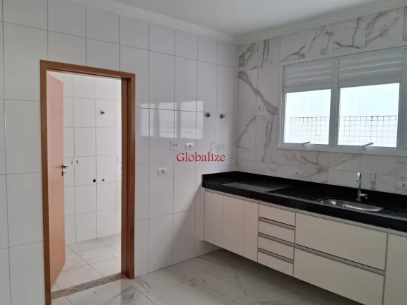 Imagem Maravilhosa casa térrea em Santos na Ponta da Praia com uma vaga de garagem, 3 suítes e churrasqueira a venda por R$ 990.000,00