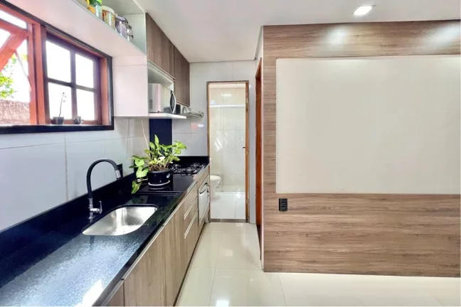 Imagem Casa para venda no bairro Estância Velha em Canoas