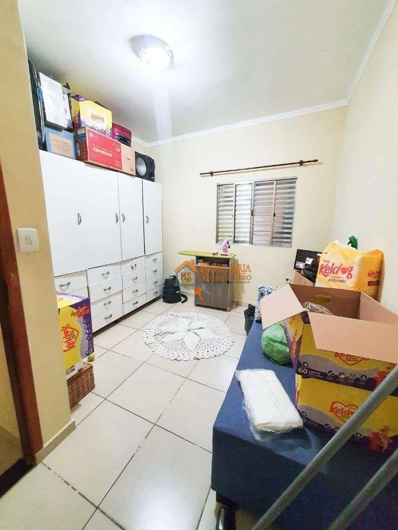 Imagem Sobrado com 3 dormitórios à venda, 360 m² por R$ 550.000,00 - Água Chata - Guarulhos/SP