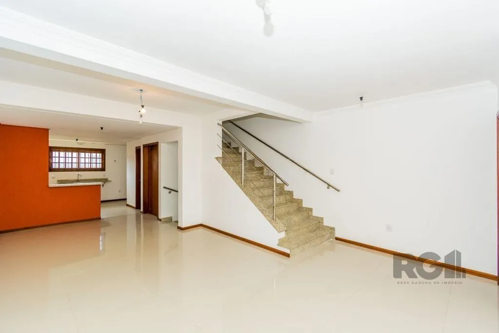 Imagem Casa 320m², 3 dormitórios, 3 vagas no bairro Jardim Itu