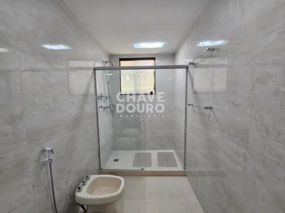 Imagem Viva o Luxo com Vistas Deslumbrantes: Propriedade Única de 733m² em Teresópolis