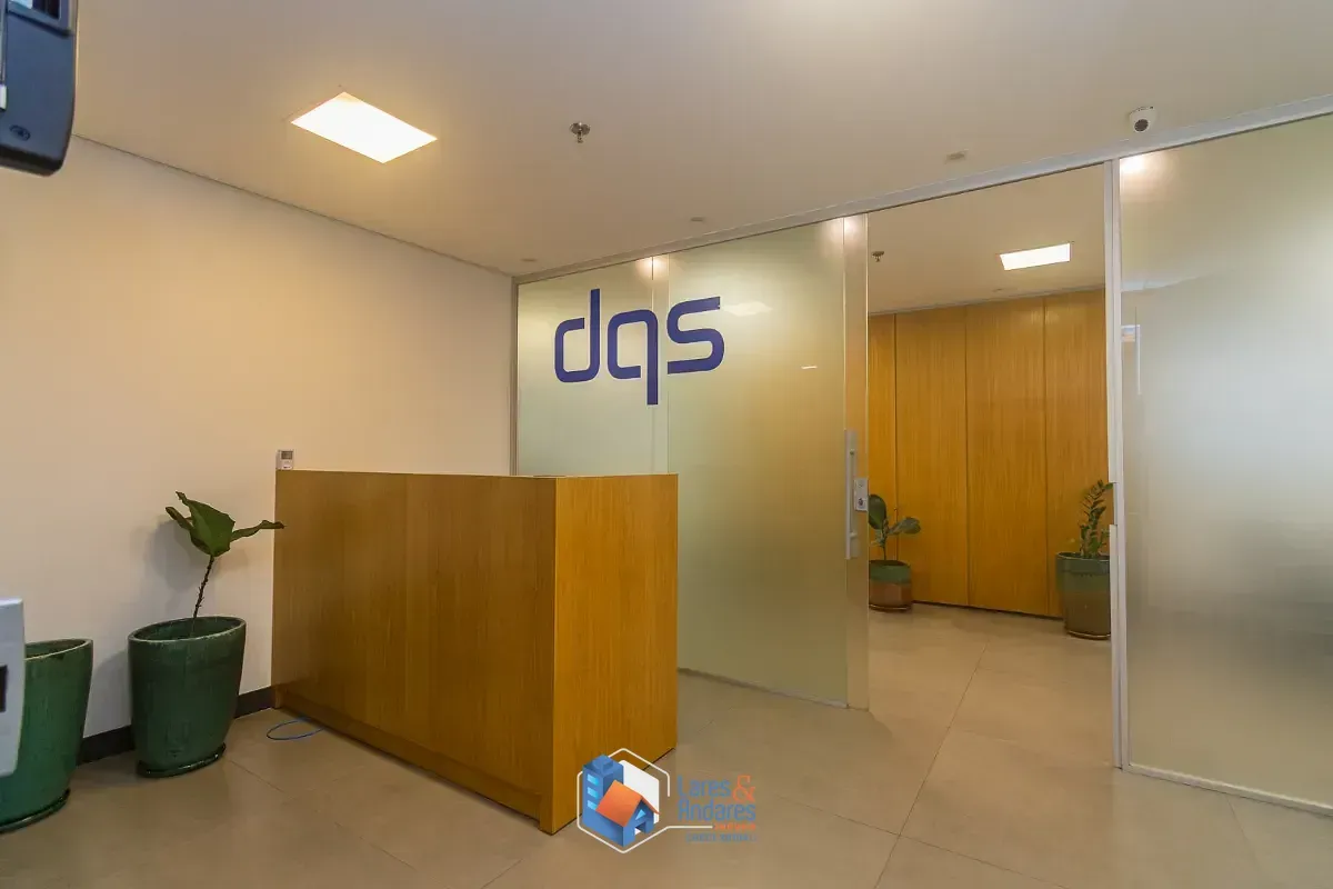 Imagem Conjunto comercial para venda em Santo Amaro, 204m²
