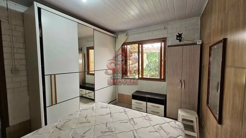 Imagem C41 |Residência de Alvenaria Mobiliada com Piscina