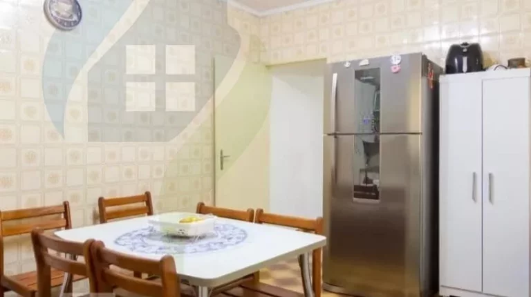 Imagem Casa de 2 dormitórios, 2 banheiros, 2 vagas, com 170m² em Rudge Ramos, São Bernardo do Campo