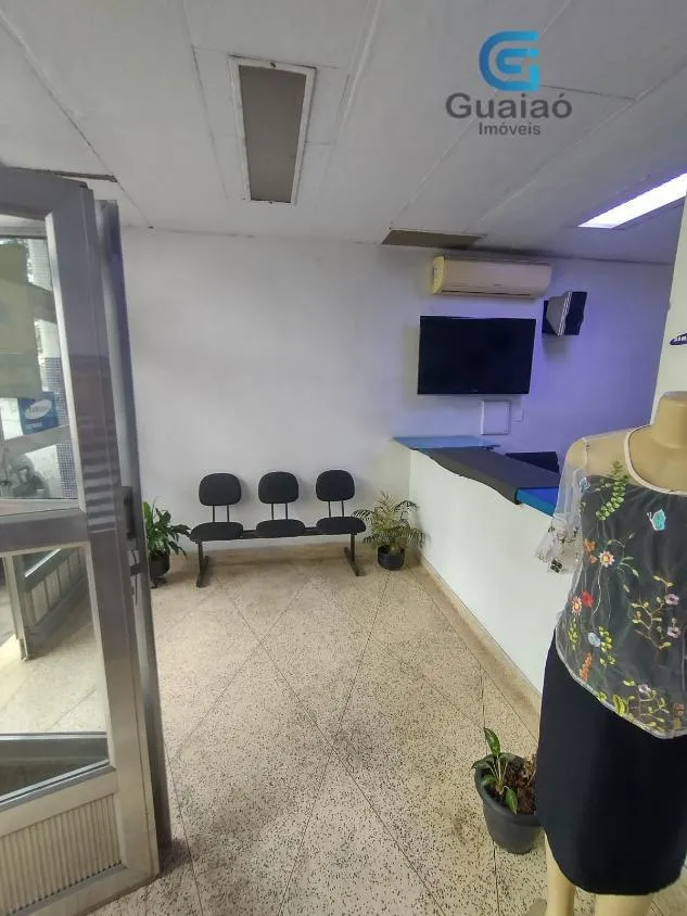 Imagem Vendo Prédio Comercial no Campo Grande, Santos