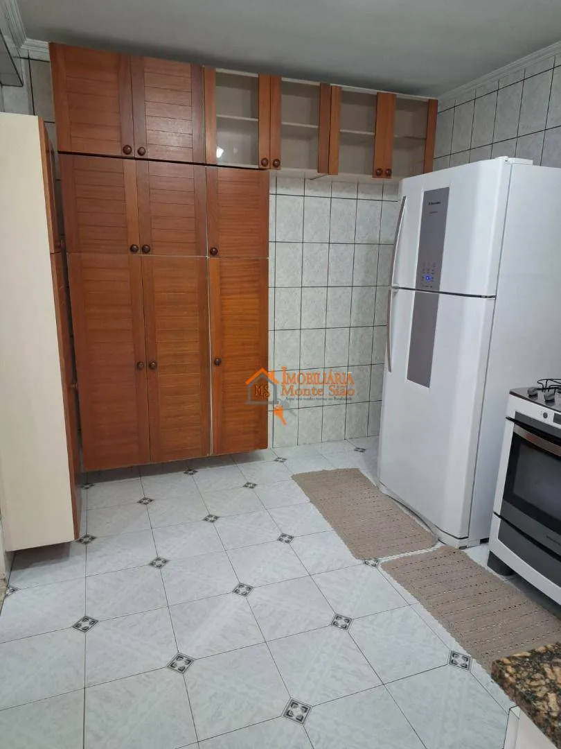 Imagem Sobrado com 3 dormitórios à venda, 300 m² por R$ 1.200.000,00 - Jardim Santa Mena - Guarulhos/SP