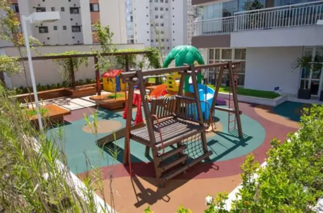 Imagem Apartamento à venda na Vila Mariana com 2 quartos sendo 1 suíte, 2 banheiros, 2 vagas, 68m² de área.
