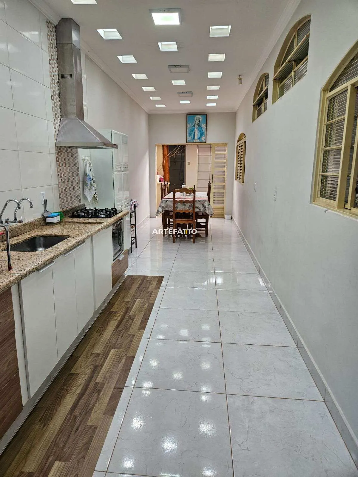 Imagem Casa à venda em Franca, Parque Santa Adélia, com 3 quartos, 232m2