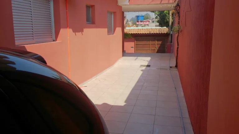 Imagem Casa à venda em Taboão da Serra-SP, Jardim São Judas Tadeu: 2 quartos, 1 banheiro, 95m² de área!