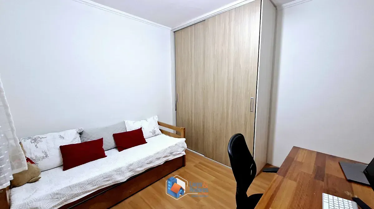 Imagem Casa no condomínio Residencial Beatriz para venda com 3 quartos, sendo 1 suíte, 188m²