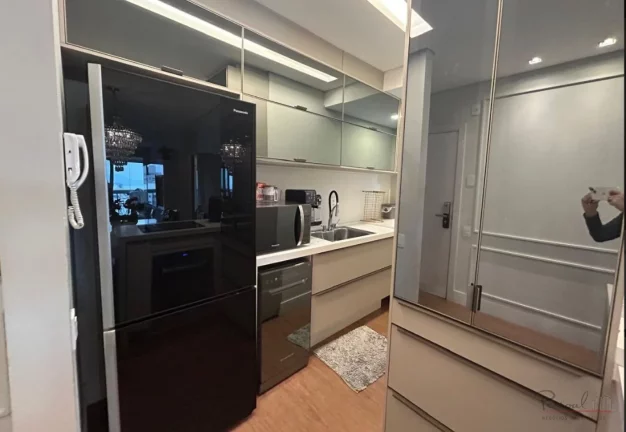 Imagem Apartamento localizado no coração do Centro de Florianópolis. Com fácil acesso a ponte Hercílio...