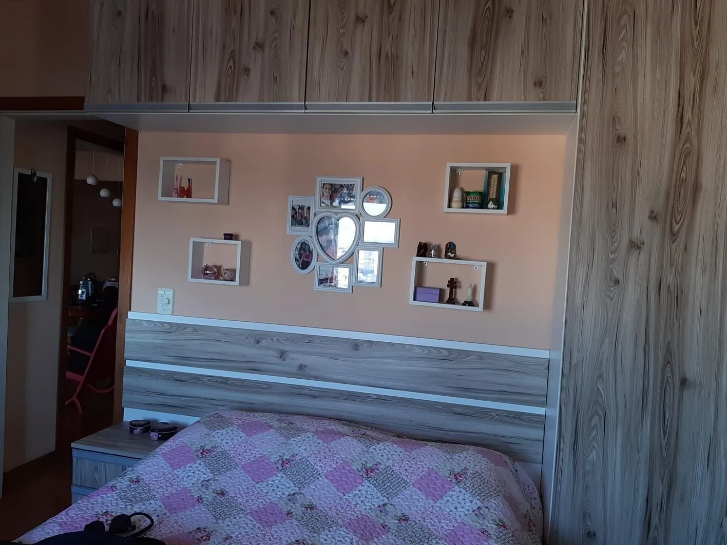 Imagem Apartamento 2 Dormitórios, 1 vaga Dupla de Garagem, Bairro Independência, Porto Alegre-RS