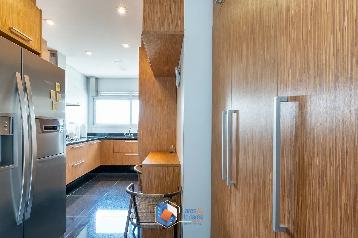 Imagem Apartamento para venda em Vila Nova Conceição com 3 quartos, sendo 3 suítes, 180m²