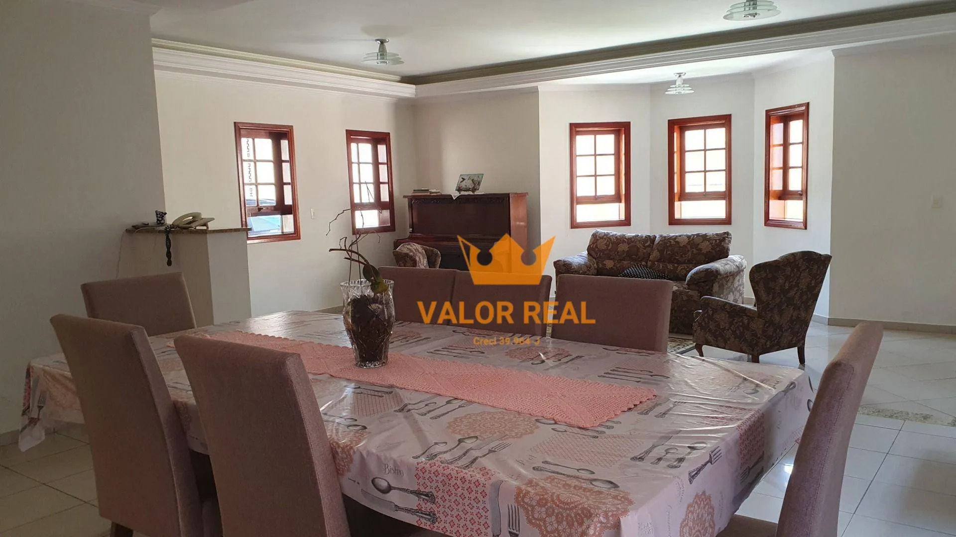 Imagem Casa Venda ou Locação Jd Samambaia com 3 Suítes, AT de 640 m² Quitada.