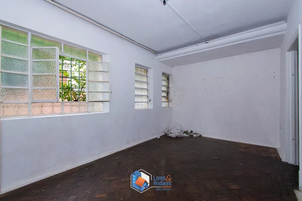 Imagem Sobrado para venda em Aclimação com 3 quartos, 295m²