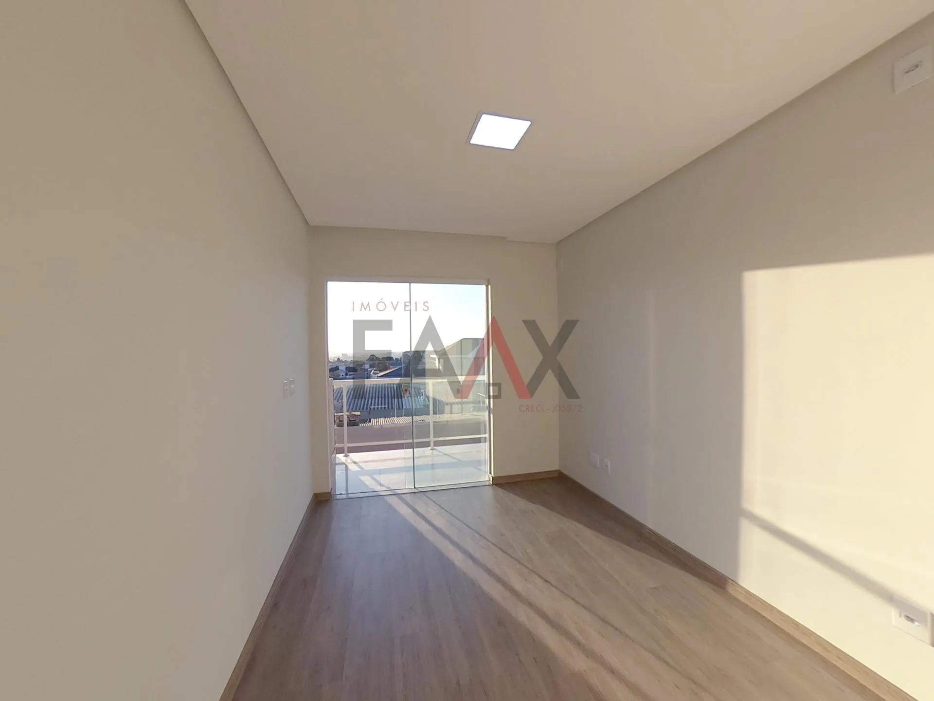 Imagem Sobrado com 3 dormitórios à venda,125.81 m², DOS ESTADOS, GUARAPUAVA - PR
