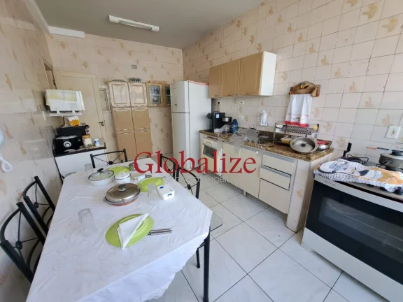 Imagem Apartamento à venda com 147m², 3 quartos, suite, dependência, vaga e elevador por R$665.000,00 no Gonzaga em Santos