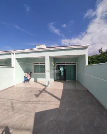 Foto do imóvel Casa com piscina para Venda em Guaratuba, 50m do mar, ótimo terreno, bem localizado! em Rua Eduardo Pareja