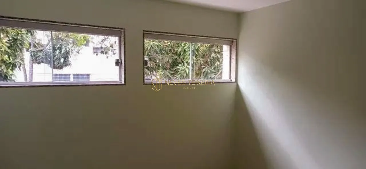 Imagem Excelente apartamento nascente, bem localizado na SQS 413 da Asa Sul vazado.