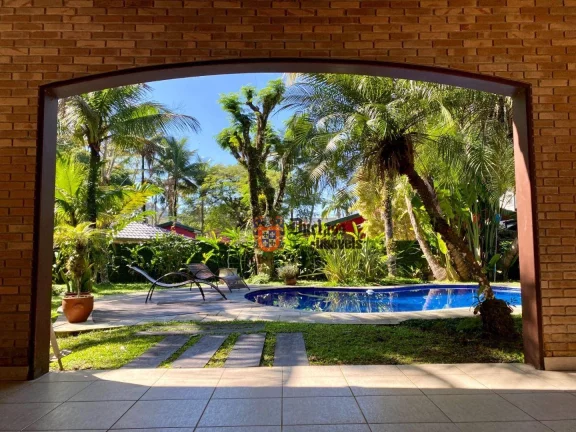 Imagem Sobrado com 5 suítes à venda, 370 m² por R$ 5.200.000 - Praia do Lázaro - Ubatuba/SP