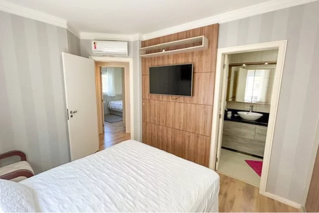 Imagem Apartamento à venda em Florianópolis, Ingleses do Rio Vermelho, com 3 quartos, 92m2