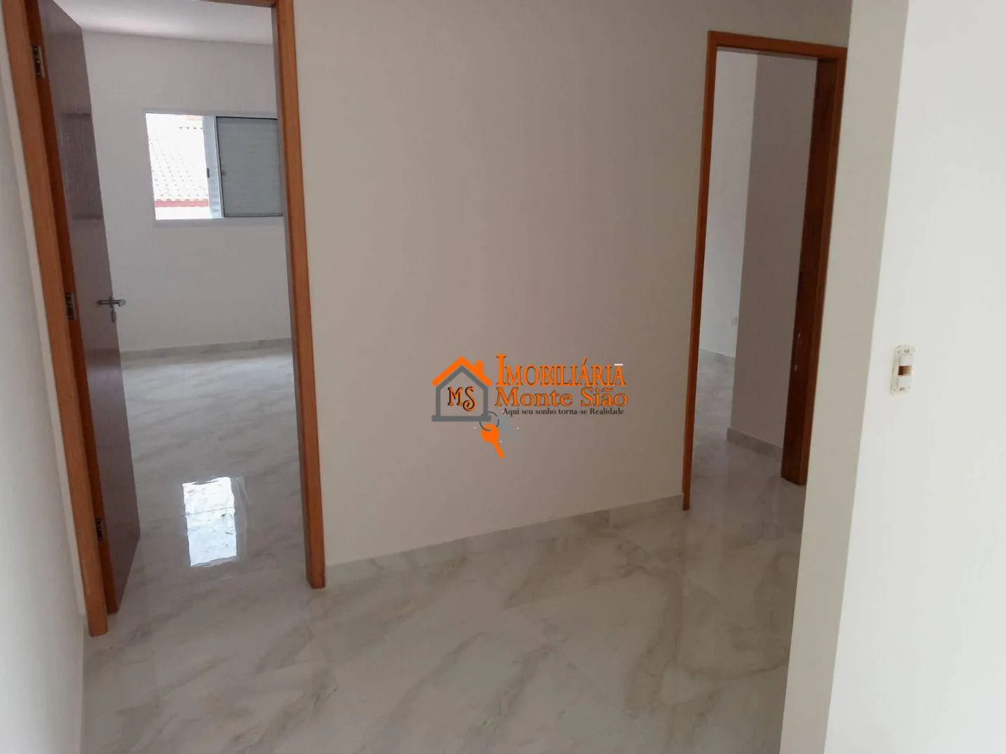 Imagem Sobrado à venda, 152 m² por R$ 859.999,00 - Carmela Três - Guarulhos/SP