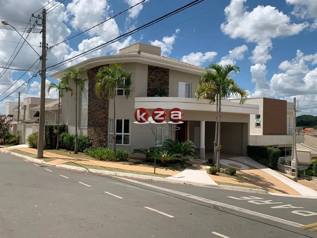 Imagem Impecável casa em condomínio à venda em Valinhos-SP, bairro Pinheiro: 3 quartos, 3 suítes, 3 salas, 5 banheiros, 4 vagas, 265m².